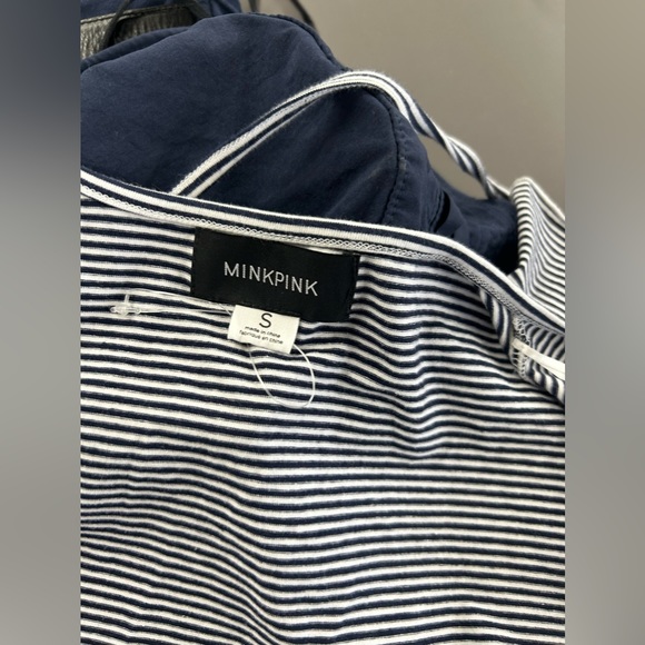 Mink pink navy and white wrap top - Picture 2 of 4